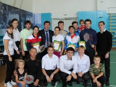Соревнования по бадминтону в рамках сельских игр 2013
