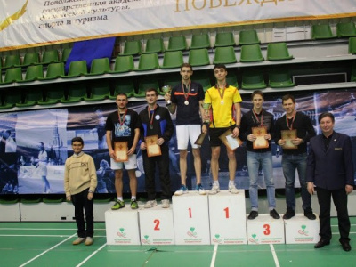Чемпионат РТ по бадминтону: финальный день