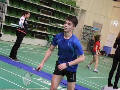 Чемпионат РТ по бадминтону: день второй