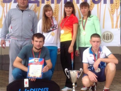 Соревнования по бадминтону в рамках сельской спартакиад...