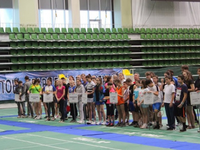 Чемпионат Республики Татарстан по бадминтону 2014 - оди...