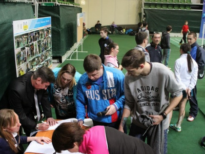 Чемпионат Республики Татарстан по бадминтону 2014 - оди...