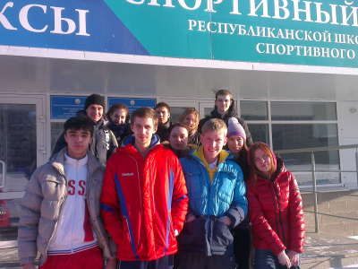 Золотая медаль на восьмое марта